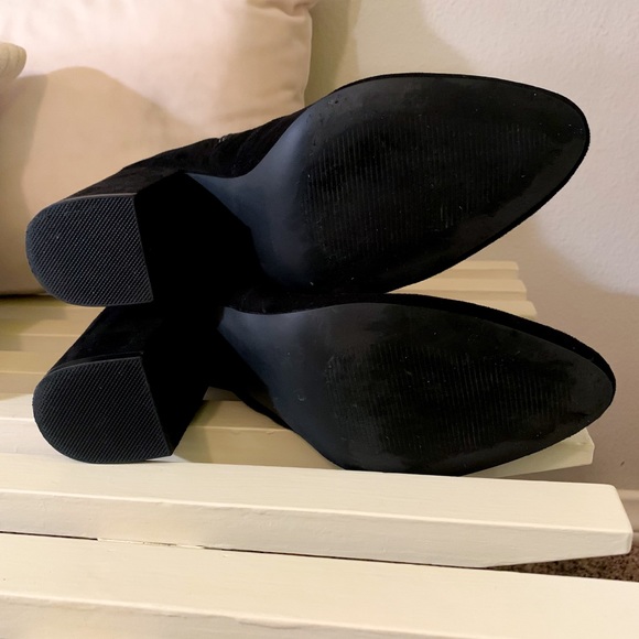 Steve Madden Viper Bootie in Black Suede size 10 - Picture 3 of 5
